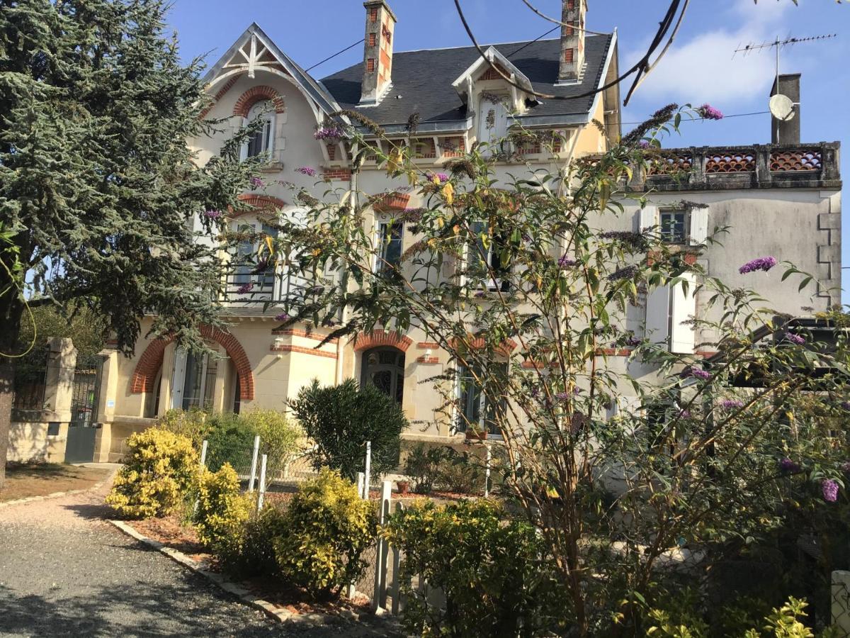 Saint-Hilaire-la-Palud Le Logis De La Venise Verte Bed & Breakfast エクステリア 写真